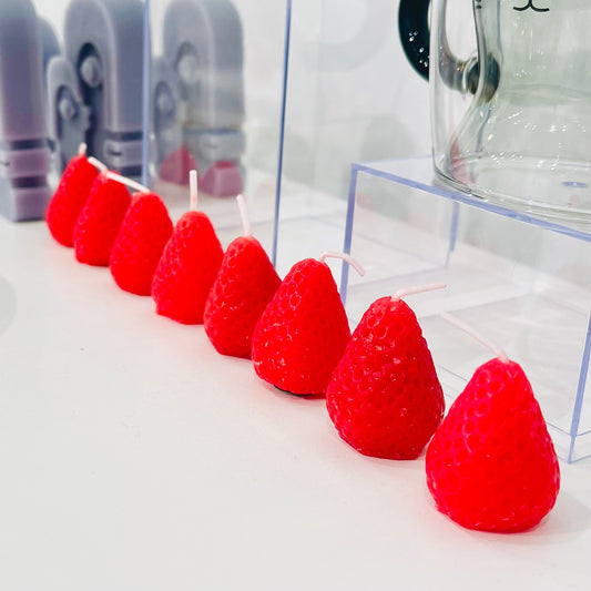 Juicy Strawberry mini Candles