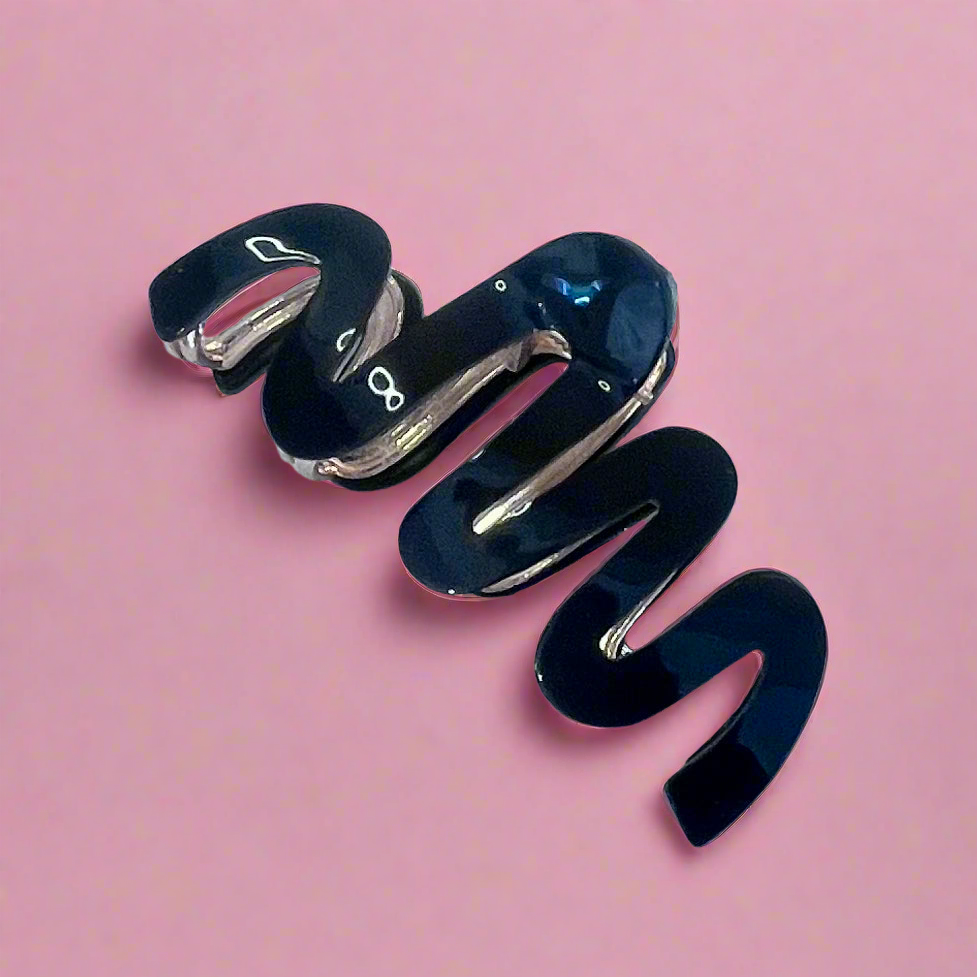 Small Metal and Acetate squiggle hair claw clip