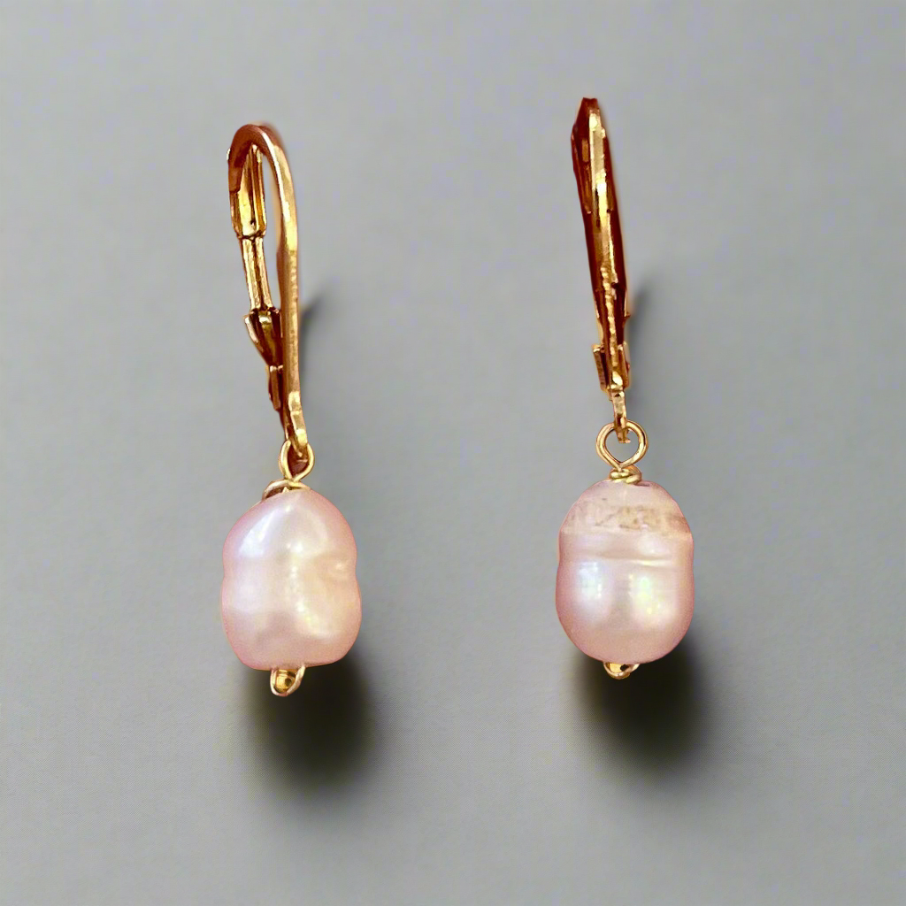 Freshwater Pearl Earrings